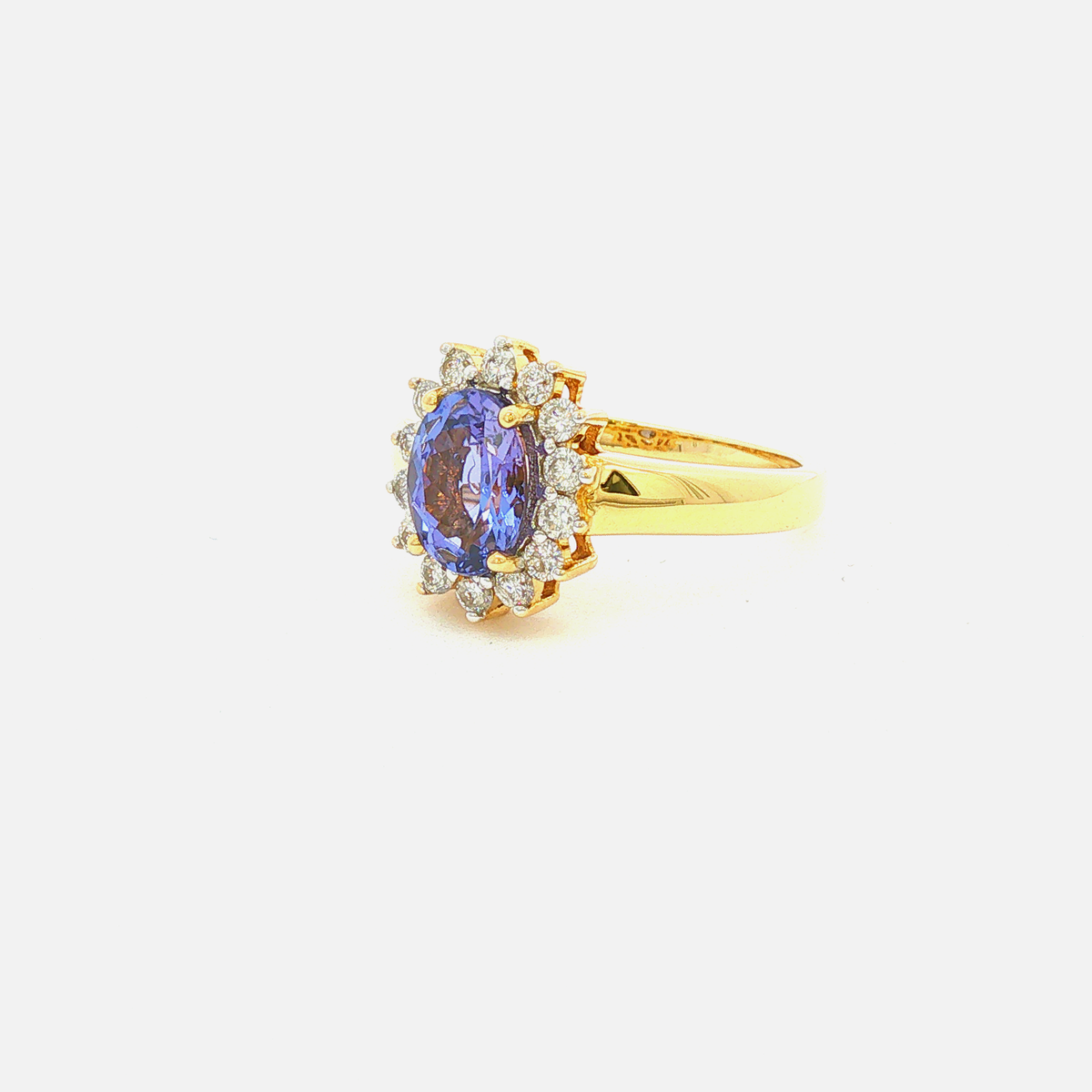 18 Karat Gelbgoldring mit Tansanit & Diamanten