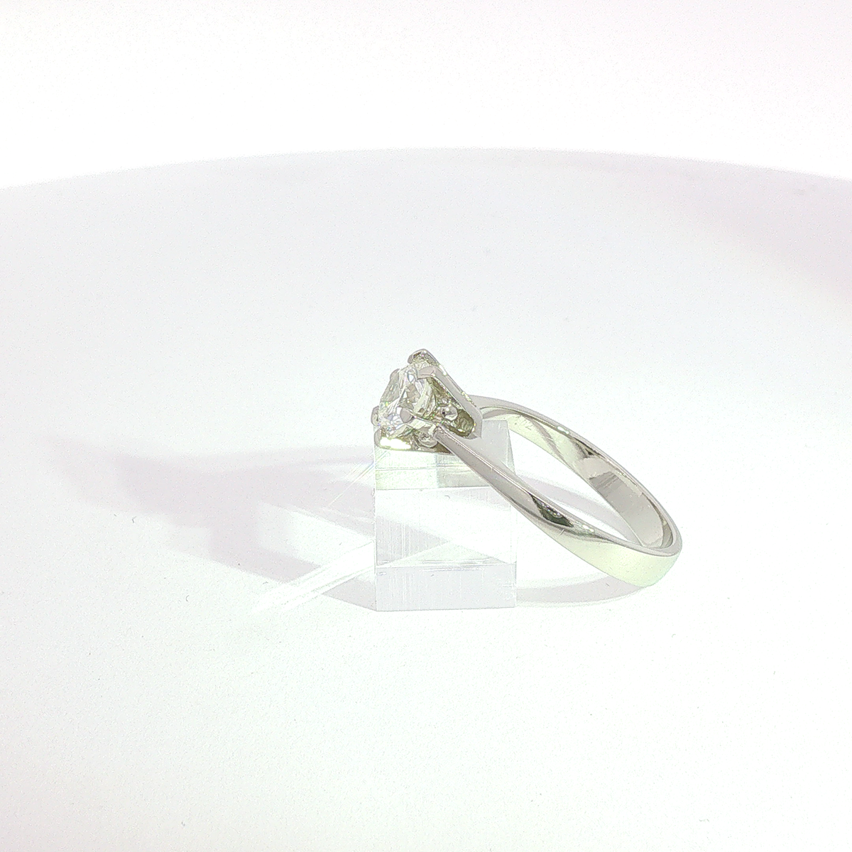 Platinring 950/- mit Brillant 0,96 ct