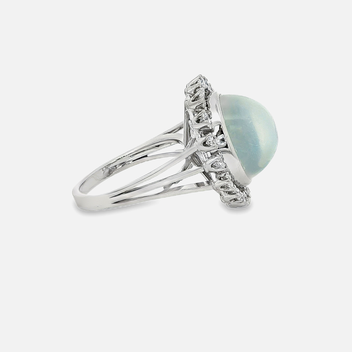 18 Karat Weißgoldring mit Mondstein & Brillanten