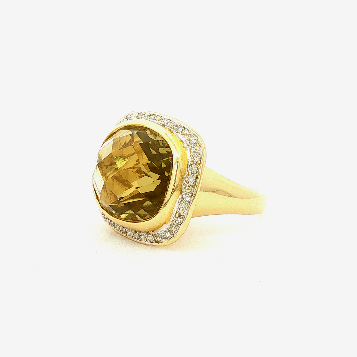Citrin Cocktailring mit Halo-Fassung in Weißgold