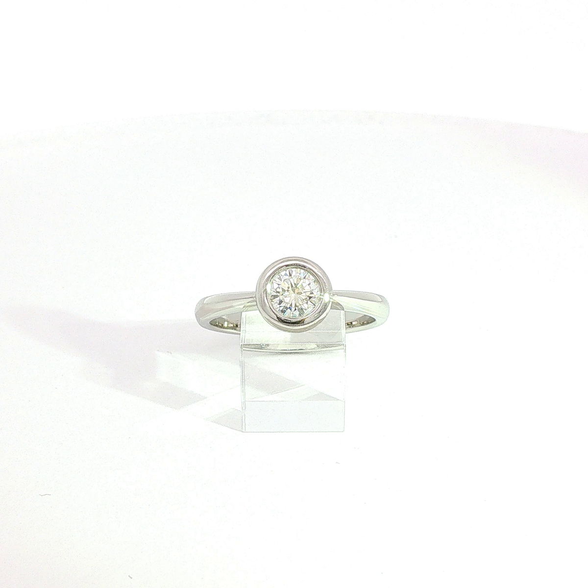 Platinring 950/- mit Brillant 0,50 ct