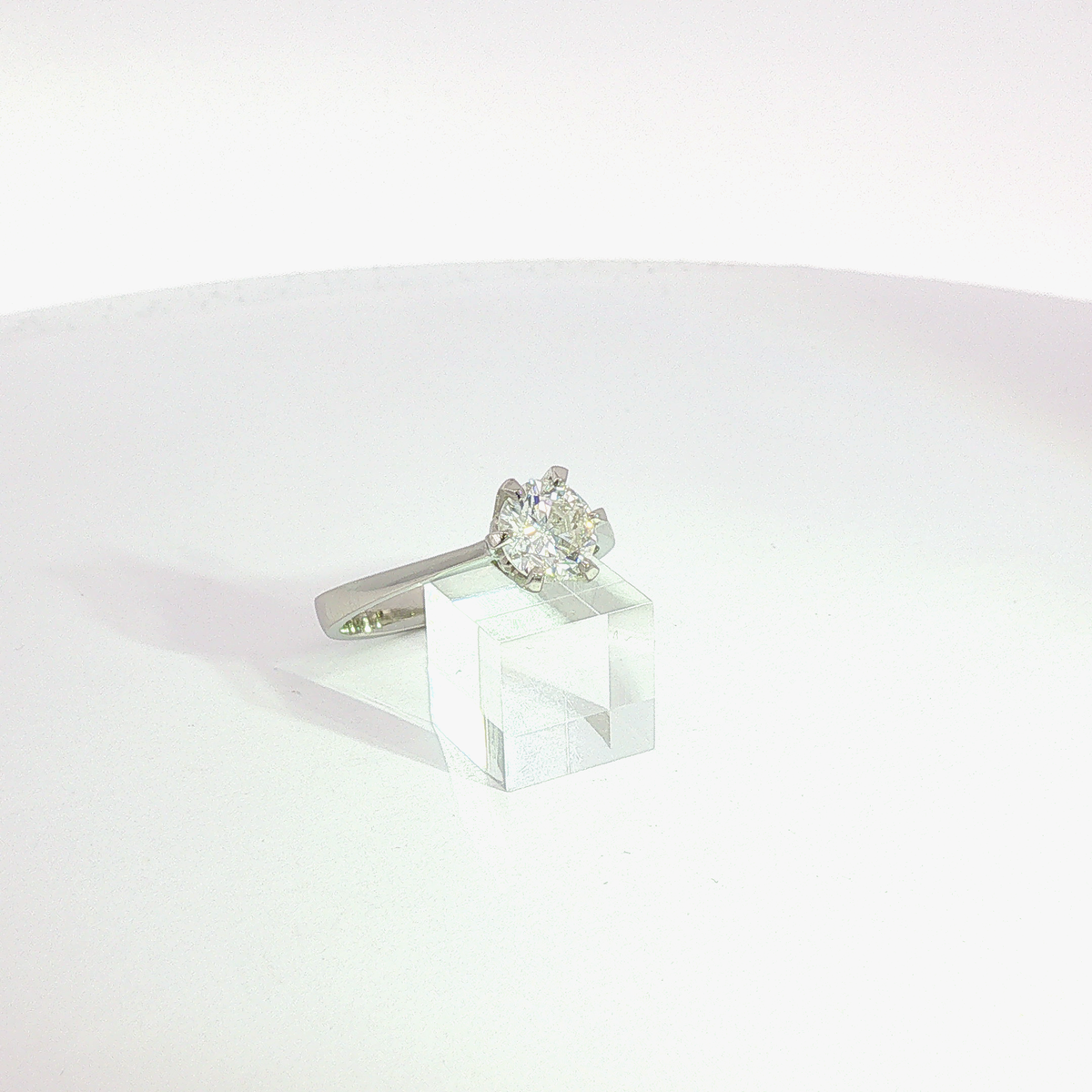 Platinring 950/- mit Brillant 0,96 ct