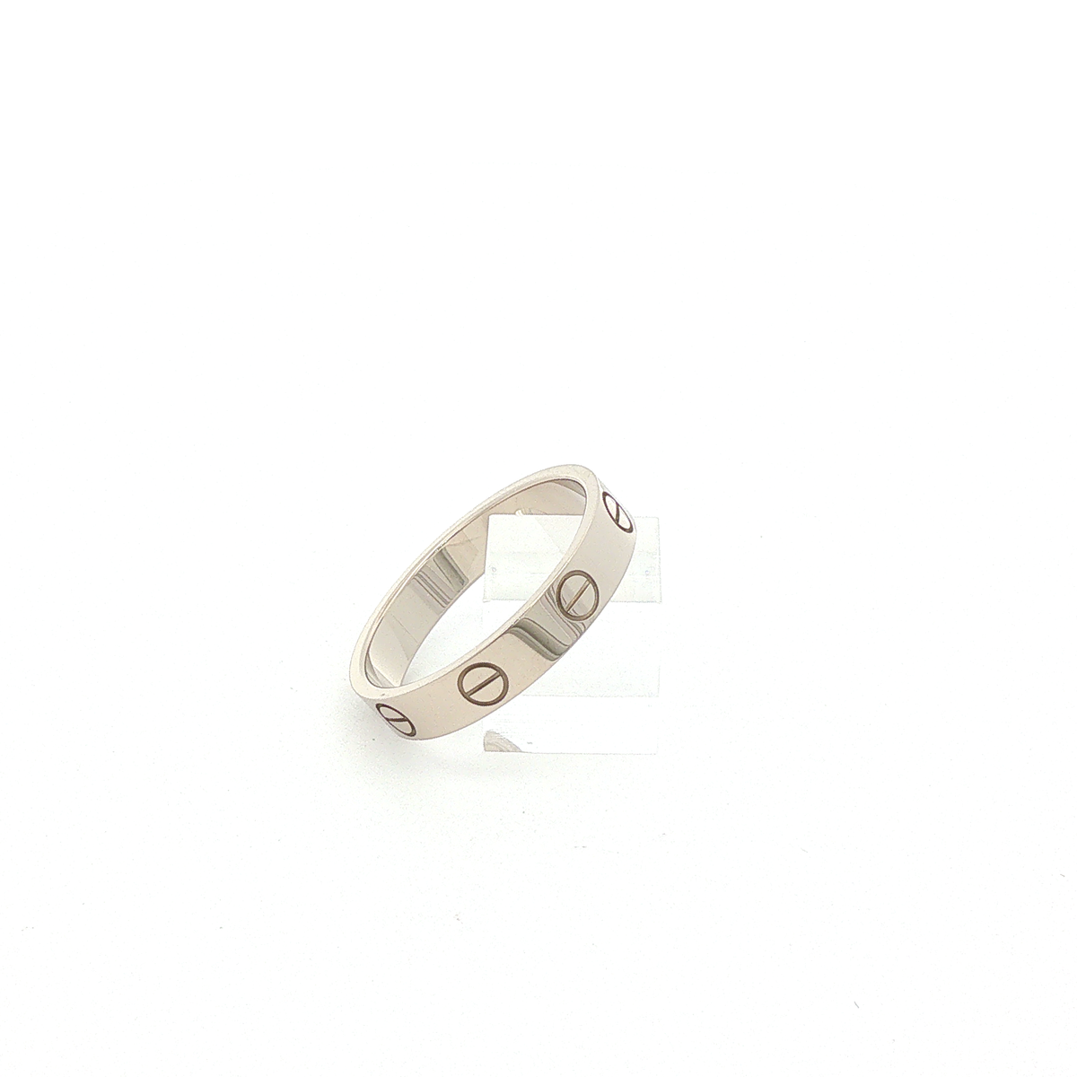 Cartier LOVE Ring aus 18 Karat Weißgold, Größe 53, ohne Steinbesatz, mit charakteristischen Schraubenmotiven, Seitansicht.