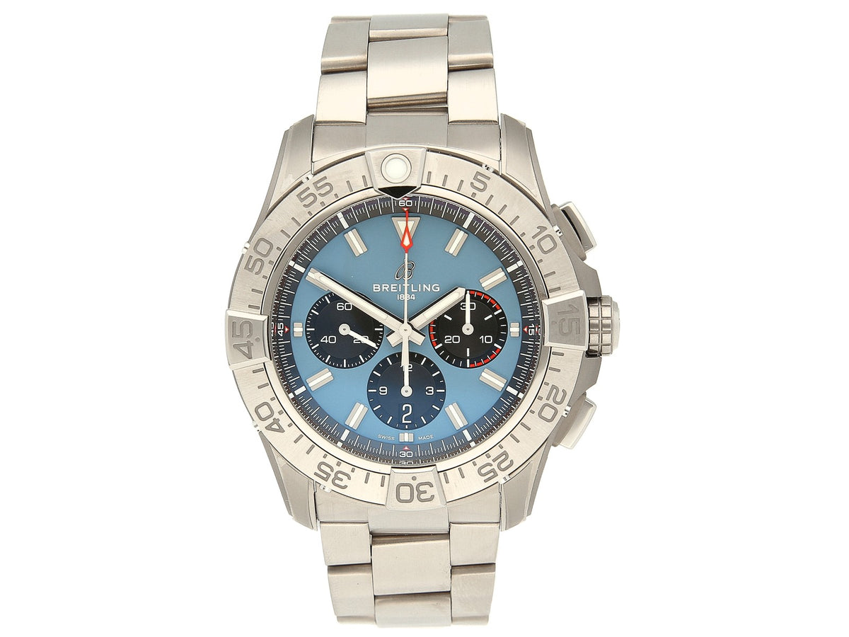 Breitling Super Avenger   Full Set   Garantie bis 2031